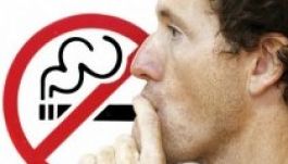 A bárokból is kitiltanák a cigarettázást