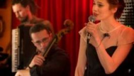 A színház zenéje: koncertek Cári Tibor zenekarával