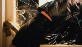 Fényképet és bocsánatkérést hagyott maga után egy betörő