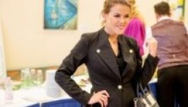 Csontsoványra fogyott Csobot Adél (FOTÓ)