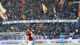 Az elhunyt szurkoló anyját gyalázta a Roma-tábor