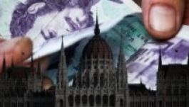 A politikusok keresnek a legjobban Magyarországon