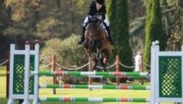 Tragédia történt vasárnap egy torinói lovaspályán