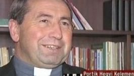 Bepanaszolták a főesperest, mert imádkozik Mezei Jánosért