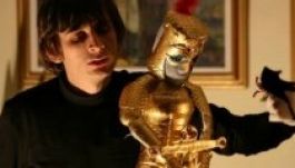 Felnőtteknek szóló bábelőadás a Bulgakovban