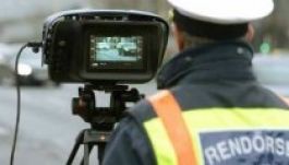 Több százezer autó sebességét mérte a magyar rendőrség