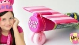 Egy 8 éves kislány keres legjobban YouTube-os főzőműsorával