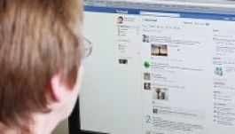 Változtatott az üzenőfalon Facebook