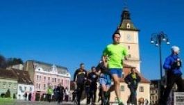 Lehet már jelentkezni a brassói nemzetközi maratonra