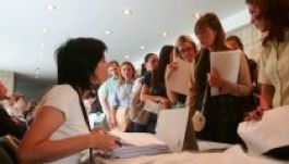 Hétszáz munkahely-lehetőség közül választhattak a Maros megyeiek