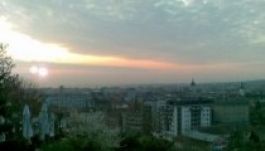 Furcsa légköri jelenség egy erdélyi város egén