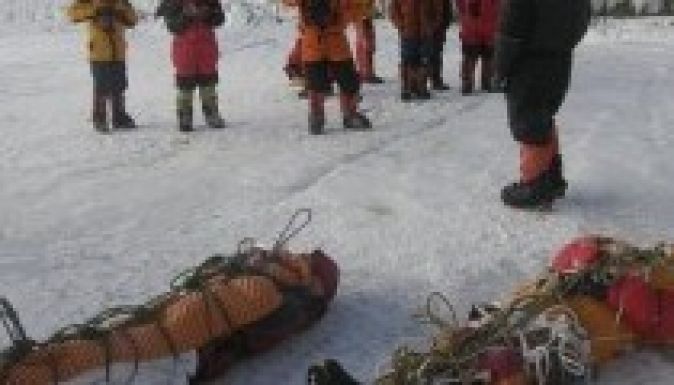 Ötvenhét külföldit ölt meg a rengés Nepálban, 109-en eltűntek