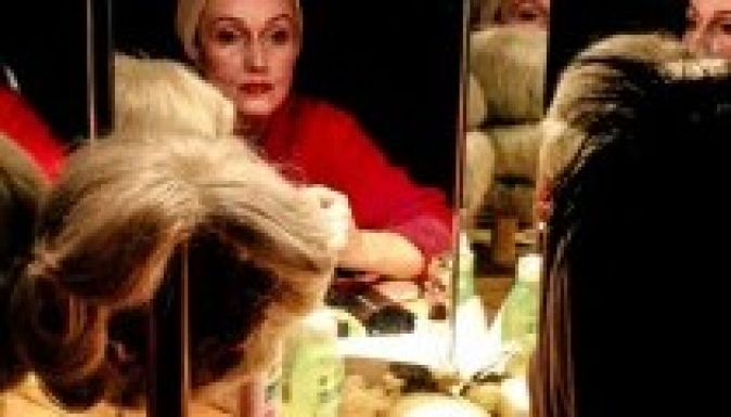 Szerdán újra F.E.-Vallomások Nagyváradon