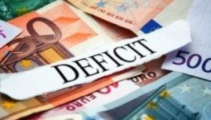 Jelentősen nő jövőre a román államháztartási hiány