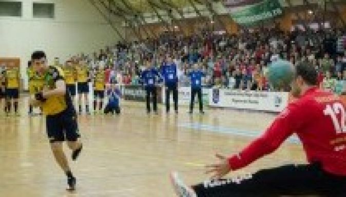 Férfi kézi: az alapszakasz-győztes SZKC elbukta a negyeddöntőt
