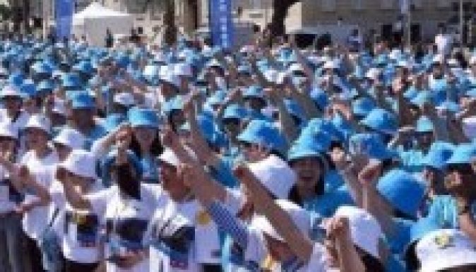 Franciaországba vitte alkalmazottainak ezreit egy kínai milliárdos