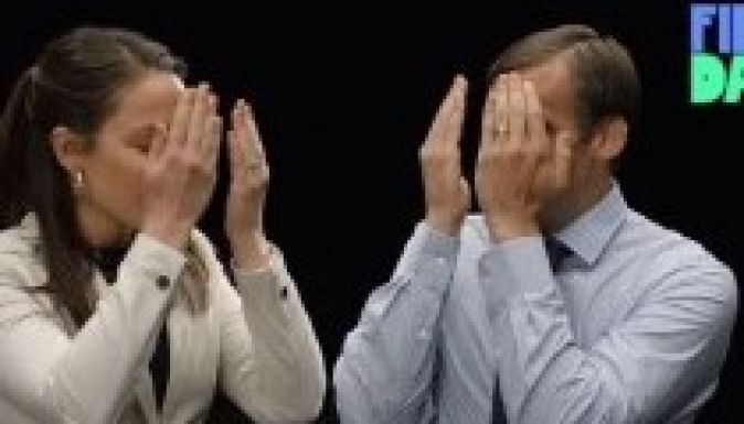 Pár óra alatt évtizedeket öregedett a fiatal pár (VIDEÓ)