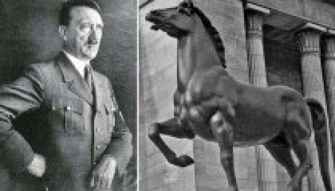 Megtalálták Hitler lószobrait