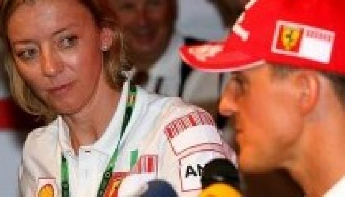 Menedzsere szerint javul Schumacher állapota
