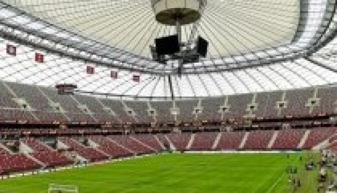 El: a Sevilla a rekordra, a Dnipro az első sikerére hajt