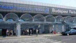 Kokaincsempészt fogtak a budapesti repülőtéren