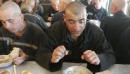 Negyedmilliónál is több elítéltnek kegyelmezett meg Vlagyimir Putyin