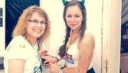 Színes pólók, vidám ricsaj: zajlik a marosvásárhelyi diákfesztivál