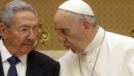 Raúl Castro köszönetet mondott Ferenc pápának