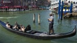 Árdiszkrimináció miatt beperelték Velencét