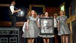 Szatmárnémetiben vendégszerepel a nagyváradi Szigligeti Színház