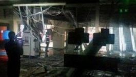 Beomlott az eső miatt a Maros Mall mennyezete