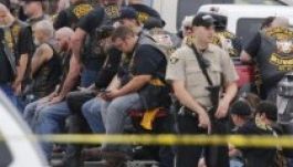 Kilenc halottja van egy motoros bandák közötti texasi leszámolásnak