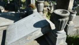Vandalizmus a Házsongárdi temetőben? (GALÉRIA)