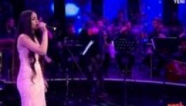 Fejbe lőtték egy török tehetségkutató kurd énekesnőjét