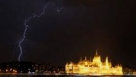 Megviselte a szerda esti vihar Magyarországot