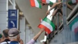 Így fogadták Kolozsváron a zarándokvonatot (FOTÓK)