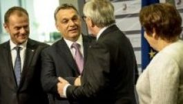 Juncker már évek óta diktátorozza Orbánt