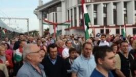 Rég volt ennyi magyar a kolozsvári pályaudvaron