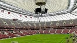 El: a Sevilla a rekordra, a Dnipro az első sikerére hajt