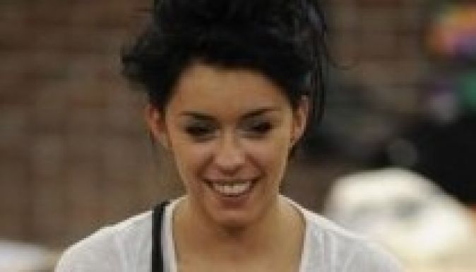 A Való Világ után szépségversennyel próbálkozik a baróti lány