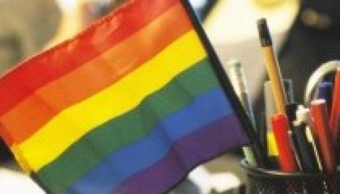 Külügyminiszter: beszélnünk kell a melegek házasságát elismerő törvényről