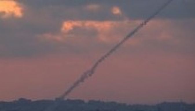 Izrael megnyitotta a rakétatámadás után lezárt gázai határátkelő helyeit