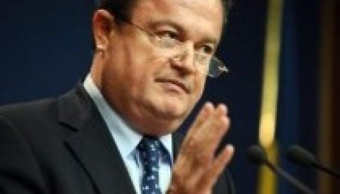 Blaga kicsi esélyt lát a kormány megbuktatására