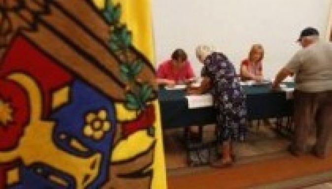 Elsőfordulós ellenzéki győzelem Moldovában