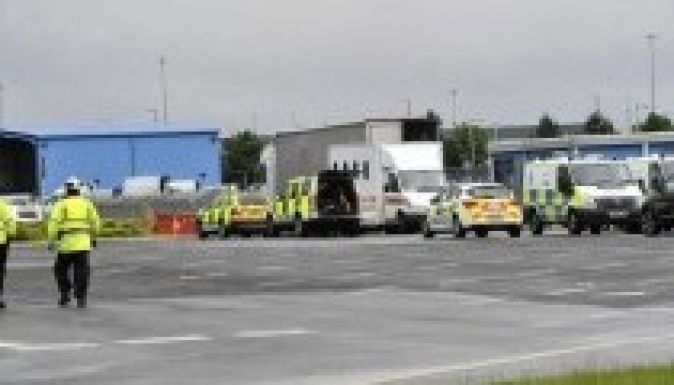 Magyar kamionost vettek őrizetbe Angliában embercsempészet gyanújával