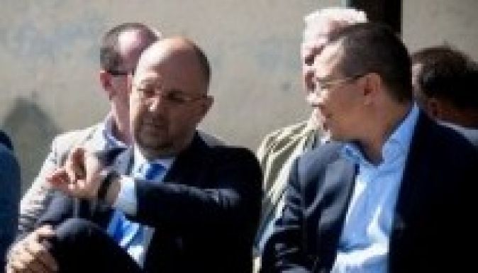 Kelemen Hunor is bírálta a kormányfőt a bakui útja miatt
