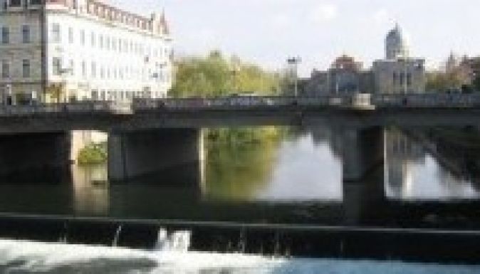 Lezárják a nagyváradi Szent László-hidat