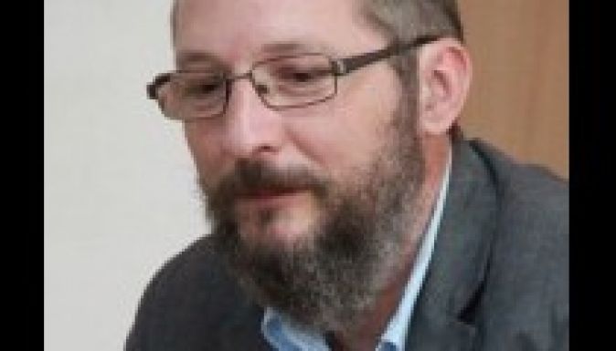 Rostás-Péter István: Haszontalan tettek halmaza