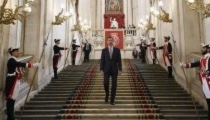 VI. Fülöp egy év alatt helyrepofozta a spanyol királyi ház renoméját