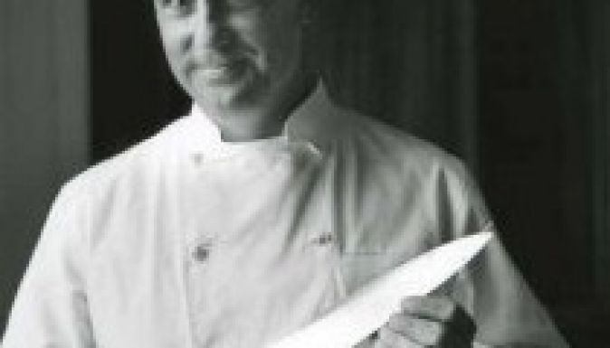 Megtalálták a Fehér Ház volt főszakácsának holttestét a hegyekben